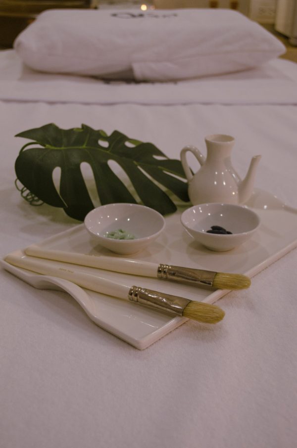 Hydra-Care Facial